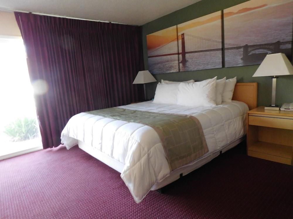 Days Inn By Wyndham Novato/San Francisco Buitenkant foto