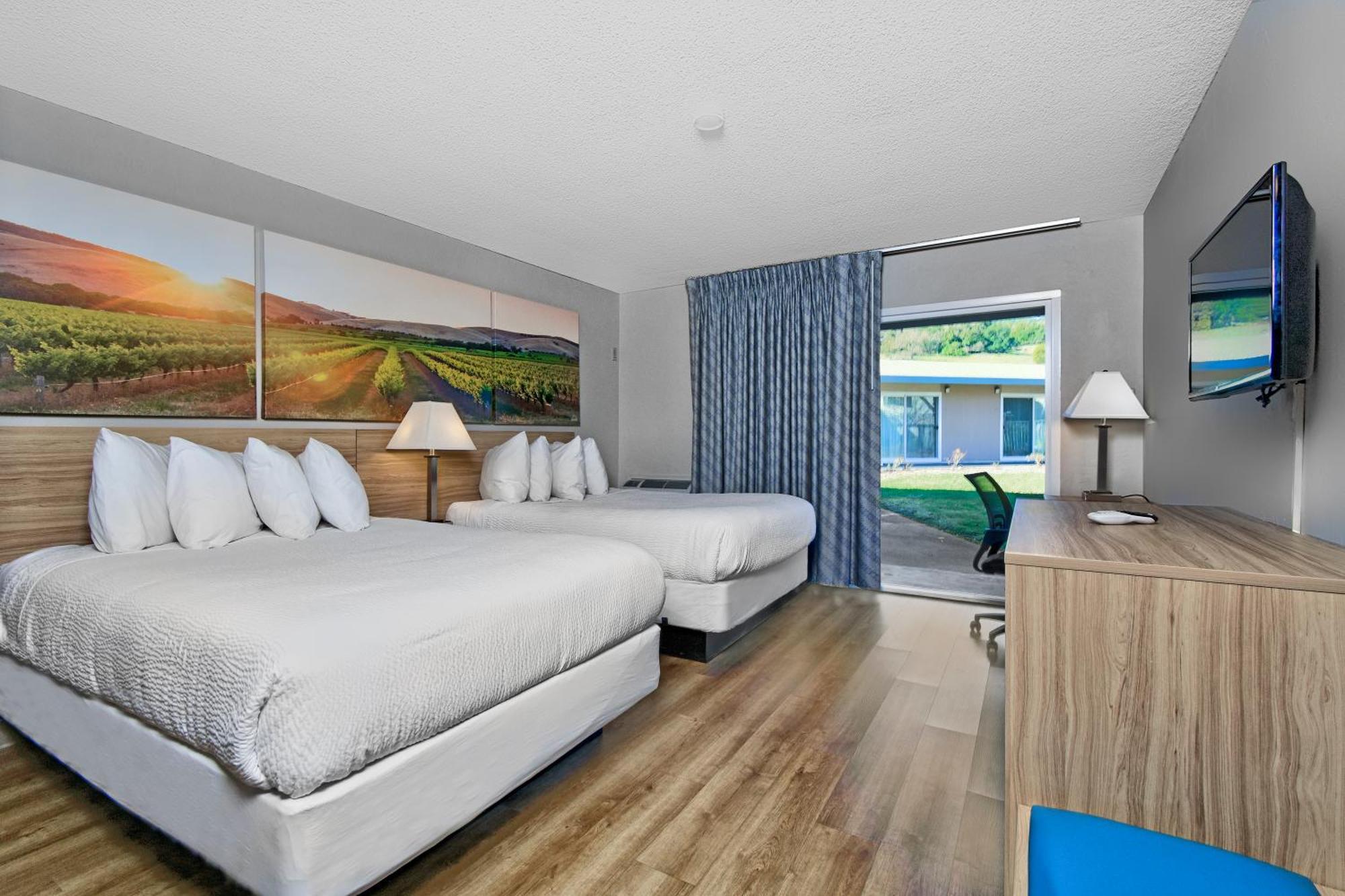 Days Inn By Wyndham Novato/San Francisco Buitenkant foto