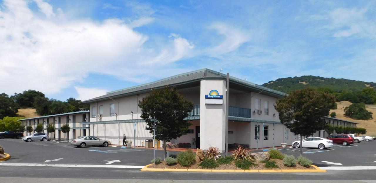 Days Inn By Wyndham Novato/San Francisco Buitenkant foto